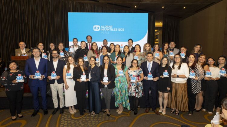 En Perú fuimos reconocidos como Aliados de la Infancia por nuestro compromiso con las nuevas generaciones